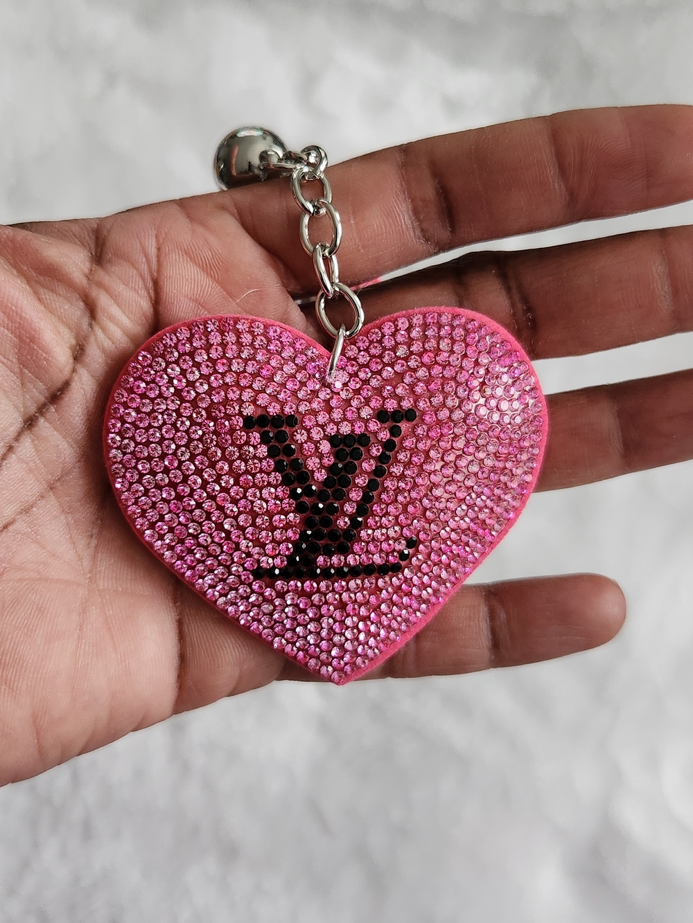 Pink Heart Rhinestone Keychain with Luxury Logo Bag Charm - Picture 4 of 4